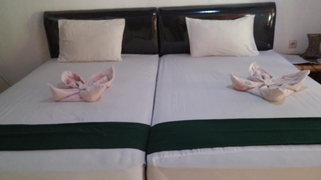 Serah'S Homestay Kuta  Esterno foto