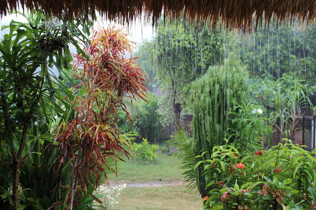 Serah'S Homestay Kuta  Esterno foto