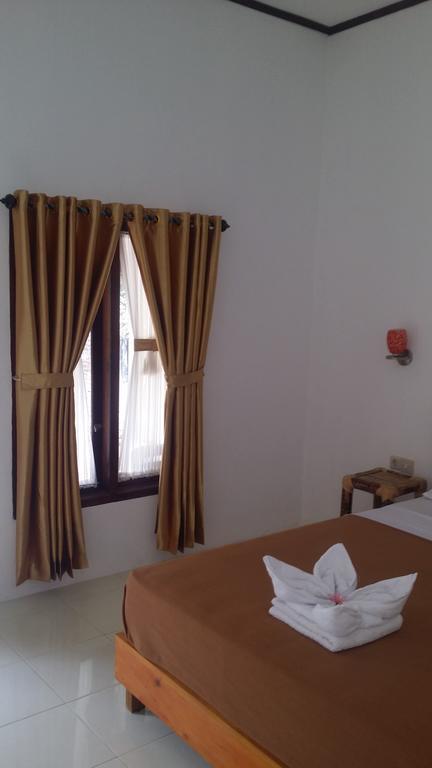 Serah'S Homestay Kuta  Esterno foto