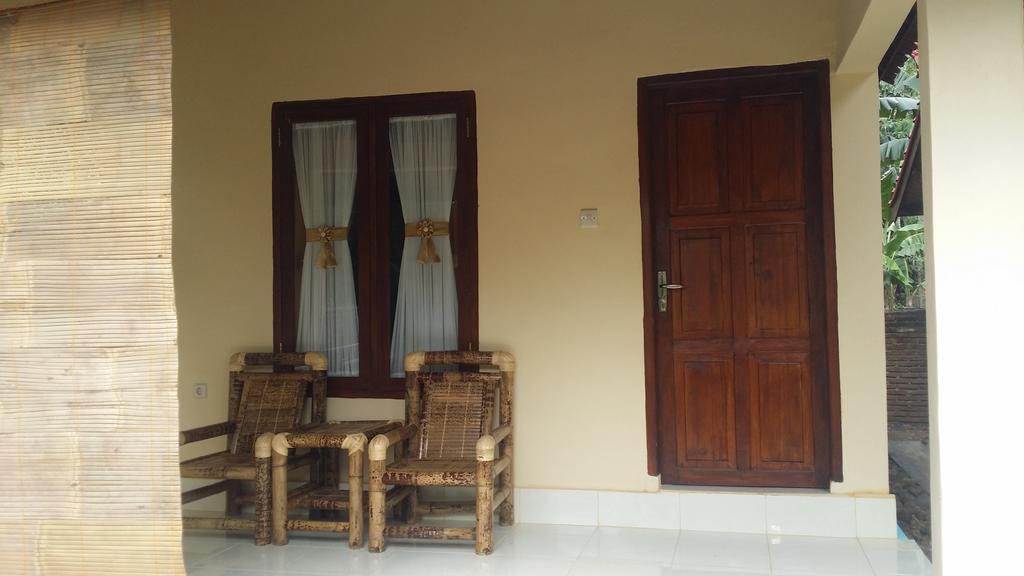 Serah'S Homestay Kuta  Esterno foto